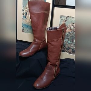 Women's size 10 Dublin Pinnacle Boots